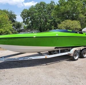 Meet your Posher, Art